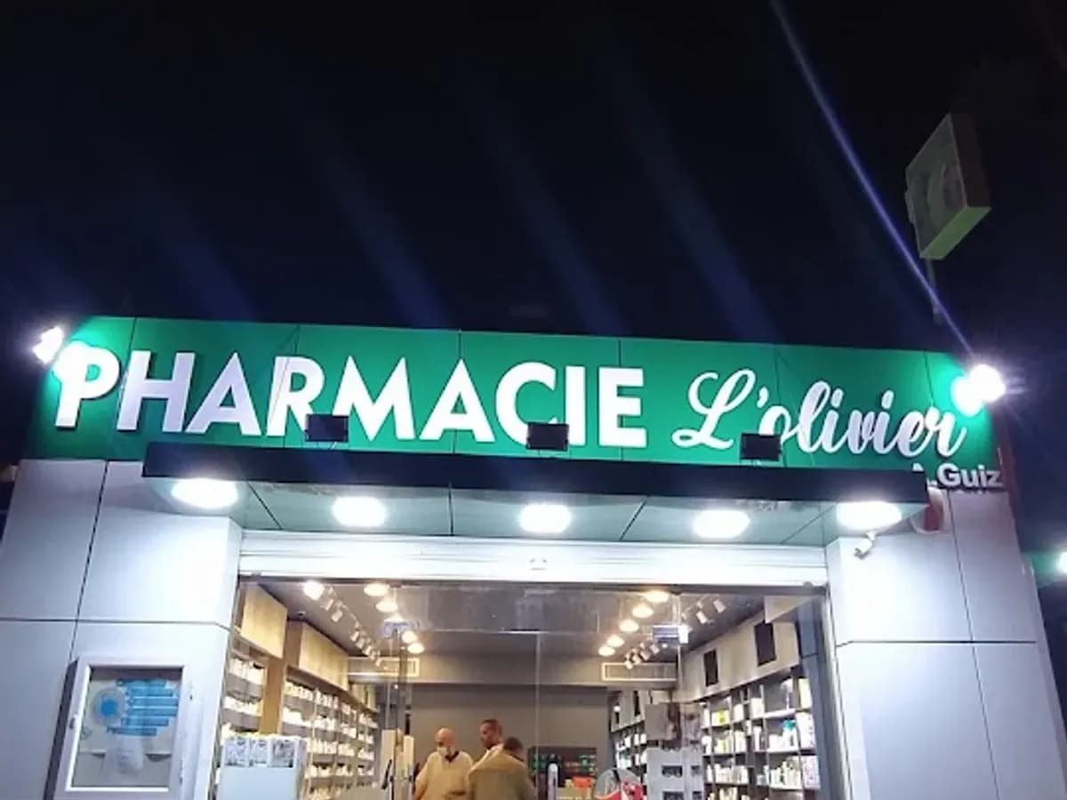 Devanture — Pharmacie L’Olivier